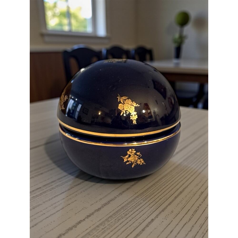 Veritable Bleu de Four Cobalt Blue and Gold Trinket Jar